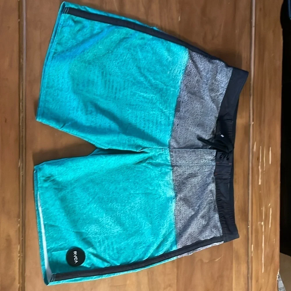RVCA Board Shorts Size 33